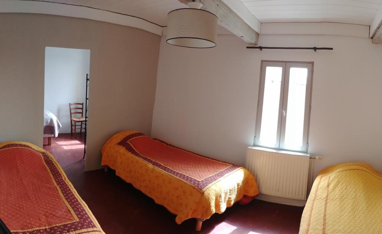 Gite Pilpoil Sault Habitación foto